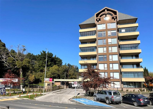 Departamento En Venta De 2 D. Villarrica. Espectacular Vista