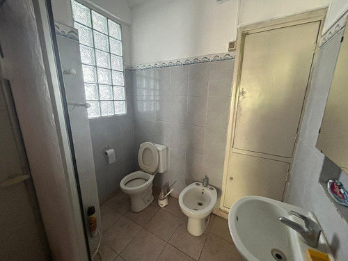 Imagen 19 de 19 de Amplio Apartamento Con 3 Dormitorios