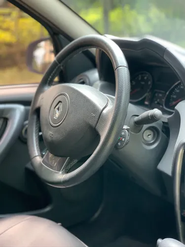 Renault Duster 2.0 Dynamique 4x2 Automático