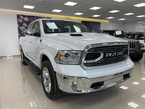 Imagen 4 de 20 de Ram 1500 2023 5.7 Laramie At8 V8 Stock 0km Sport Cars-bb