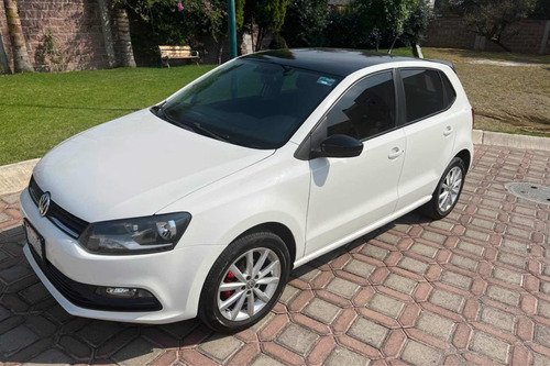 Volkswagen Polo 1.6 L4 Sound Mt