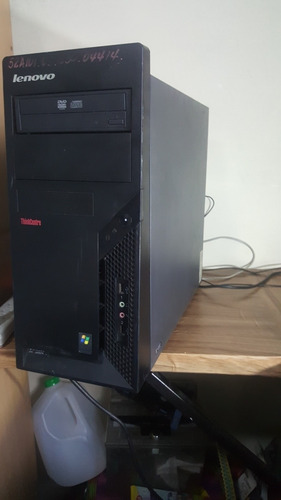Imagen 3 de 6 de Computadora De Escritorio Lenovo