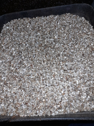 Imagen 4 de 4 de Premium Vermi-culita 1 0 0 L T