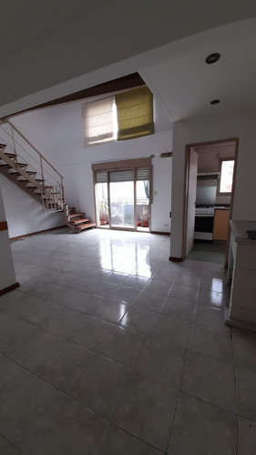 Departamento En Venta De 2 Dormitorios En Floresta