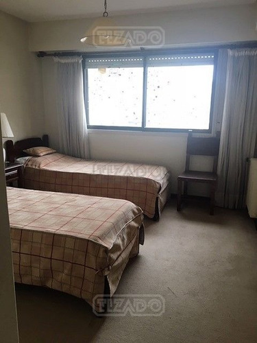 Departamento En Venta Ubicado En Centro De Bariloche, Bariloche