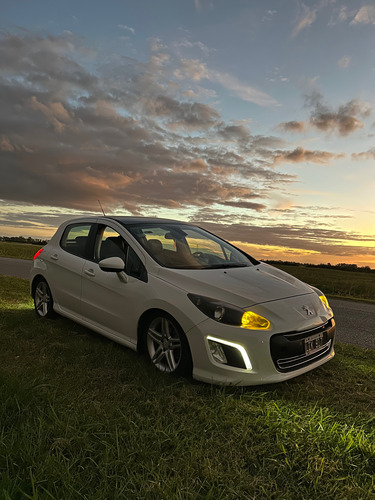 Peugeot 308 2.0 Feline 143cv