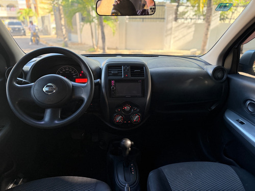 Nissan March 2014