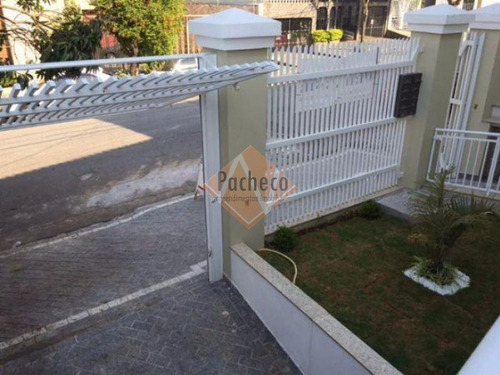 Sobrado Fechado Na Vila Ré, 2 Suítes, 2 Vagas, 100 M², R$ 337.500,00 - 1083