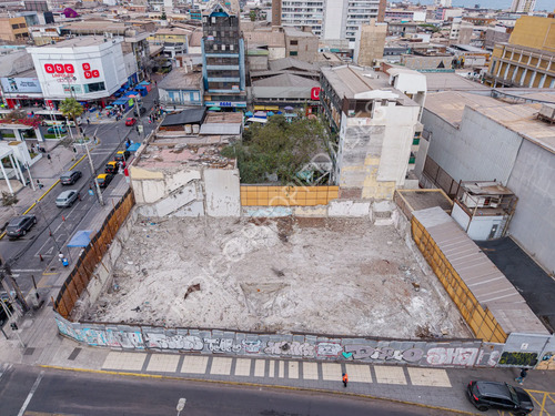 Arriendo Amplio Terreno Comercial Esquina Ramirez Serrano