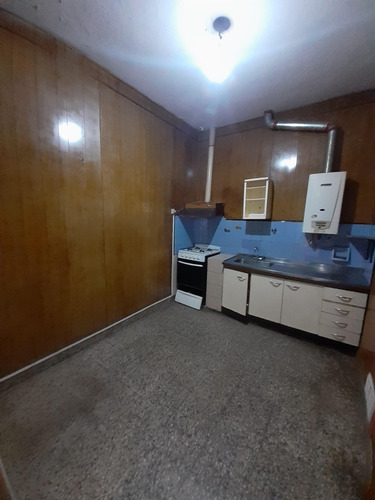 Imagen 8 de 14 de Ph Tipo Casa Al Frente De 3 Ambientes Con Patio Y Terraza!!