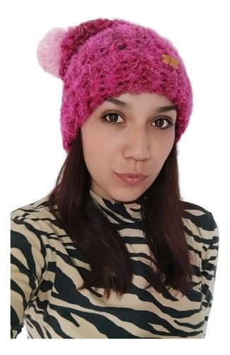 Gorrito Pompon De Mujer Tejido A Crochet- Disponible