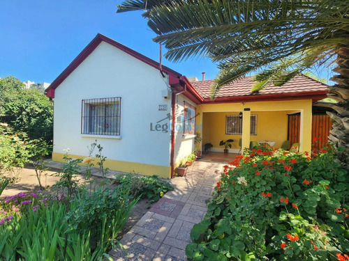 Se Vende Propiedad Con Amplio Terreno 540 M2 En Ñuñoa