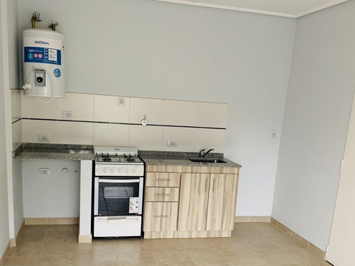 Imagen 5 de 5 de Departamento 2 Ambientes En Banfield