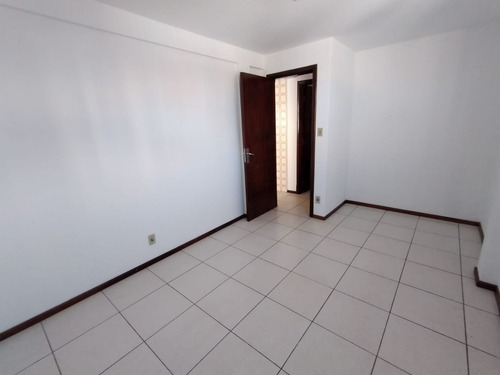 Imagem 4 de 8 de Apartamento Com 1 Dormitório Para Alugar, 52 M² Por R$ 700,00/mês - Centro - Ponta Grossa/pr - Ap0847