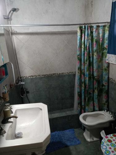 Imagen 5 de 7 de Casa, Terreno Libre, Parrilla, Cerca De La Estacion