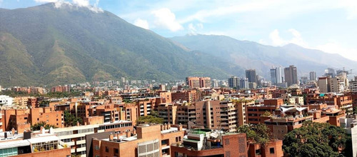 Piso De Oficina En Centro Empresarial La Esmeralda, Campo Alegre