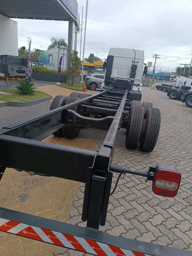 Caminhão Volkswagen 24280 Constelation Chassi 6x2