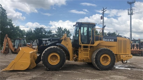 Imagen 2 de 10 de Deere 744k 2012