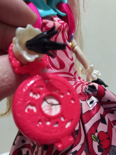 Ever After High Apple White Way Too Wonderland Mattel