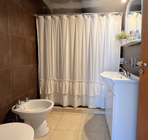 Venta Casa 3 Dormitorios Cochera Pileta V Cabrera