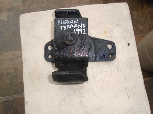 Imagen 3 de 3 de Vendo Base De Motor De Nissan Terrano Año 1992