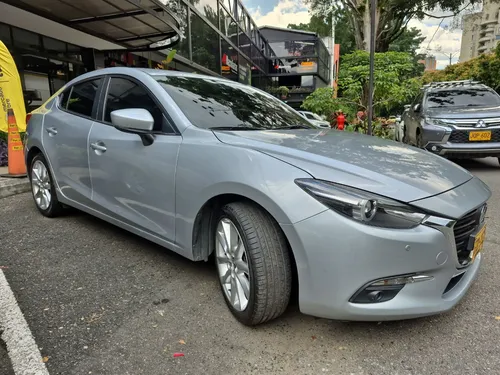 Mazda 3 2.0 Grand Touring At