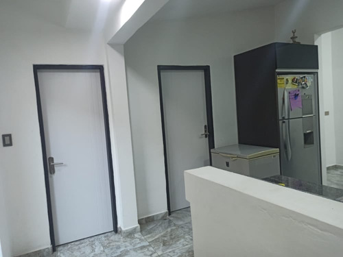 Imagen 4 de 13 de Casa En Res. Villa Monte Carmelo, Lemc-435