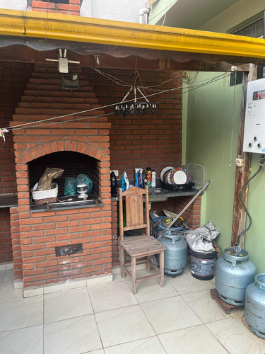 Casa Na Barra Funda De Dois Andares Próximo Ao Metrô