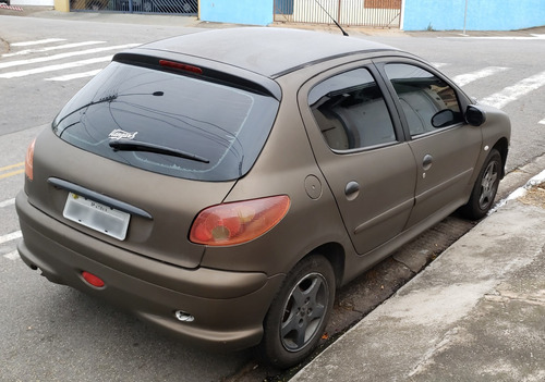 Peugeot 206 Felini Completo 2005