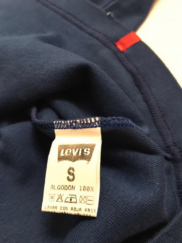 Remera Levis
