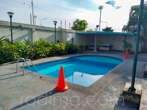 Imagen 3 de 14 de Apartamento En Venta En Base Aragua, Maracay, Res. Papagayo