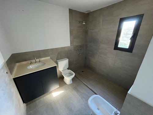 Duplex En Housing Con Seguridad - 3 Dorm 3 Baños - Villa Belgrano