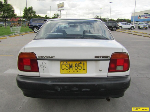 Chevrolet Esteem 1300