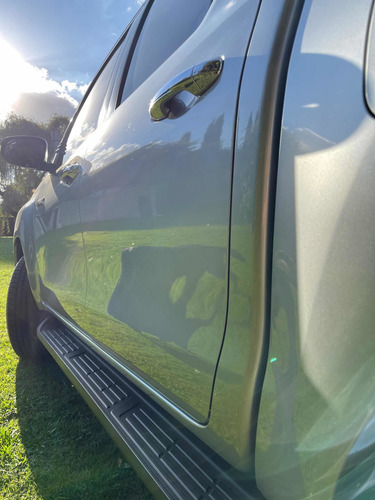 Toyota Hilux 2.8 Cd Srx 177cv 4x4 At 2016