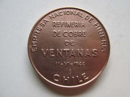 Medalla Empresa Nacional Mineria Cobre Chile Año 1966 Escasa