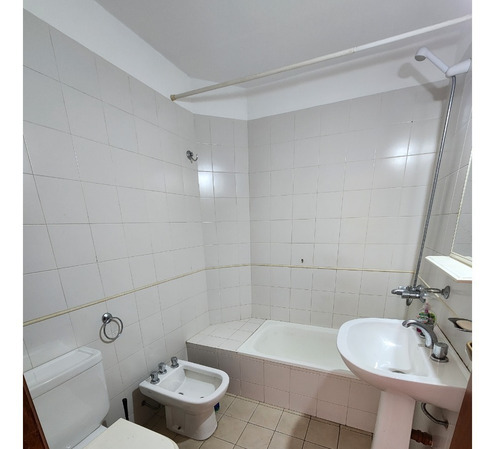 Imagen 8 de 15 de Alquilo Departamento 1 Dormitorio Nva Cba, Lugones 44 Con Quincho Y Pileta