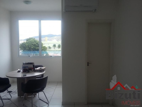 Imagem 3 de 4 de Undefined - Ib07721 - 33762472