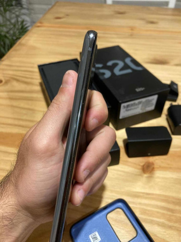 Samsung S20 Plus