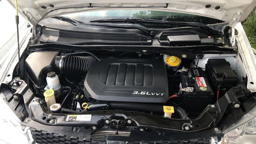Imagen 10 de 15 de Dodge Grand Caravan 2017 3.6 Se At - U5895