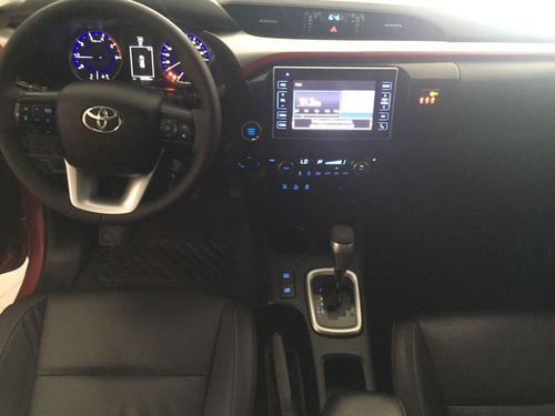 Imagen 7 de 9 de Toyota Hilux 2.8 Dc 4x4 Tdi Srx At 2016