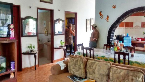 Casa En Venta Tuxpan Ver 3 Rec. Col Ampliación Enrique Rodriguez Cano