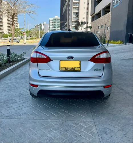 Ford Fiesta 1.6 Sportback Titanium