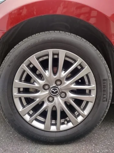 Mazda 2 1.5 Grand Touring sedan Aut