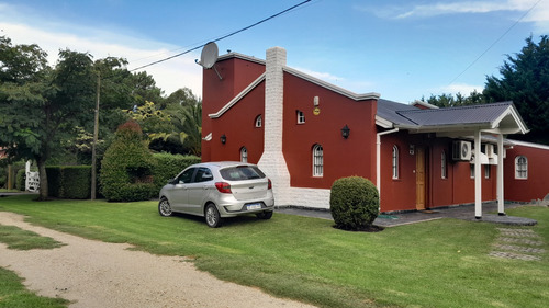 Casa En Las Lomas De Miramar