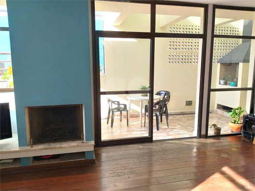 Imagem 3 de 30 de Cobertura Reformada Com Piscina E Churrasqueira - Reo5100