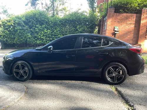 Mazda 3 2.0 Grand Touring