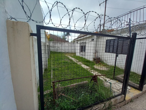Imagen 15 de 15 de Chalet En Venta De 3 Ambientes Mas Dependencia, Ideal Para Reformar