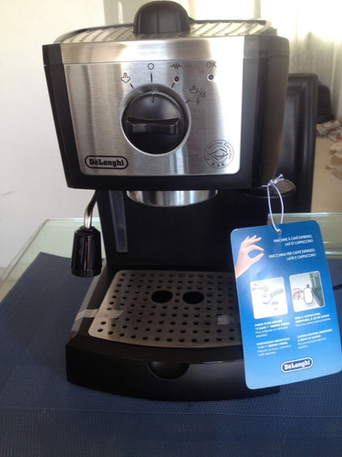 Máquina De Espresso Capuchino Delonghi Ec155 Nueva