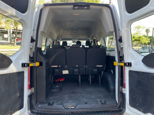 Ford Transit 2.2 Pasajeros Larga Techo Alto Custom Mt