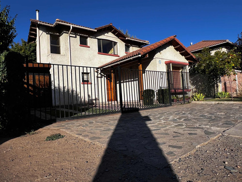 Se Vende Casa En Machali Plaza Las Rosas